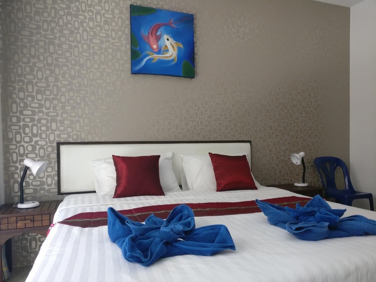 Отель White Sky Boutique Patong Экстерьер фото