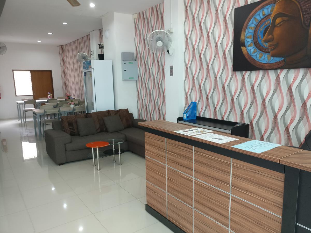 Отель White Sky Boutique Patong Экстерьер фото